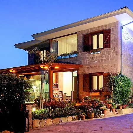 Casa Di Ada بيت ضيافة Ayvalı