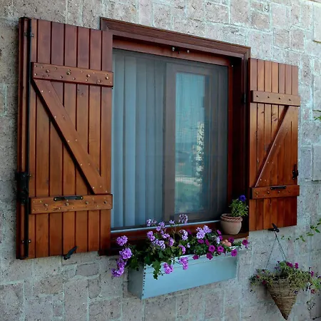 Casa Di Ada بيت ضيافة Ayvalı